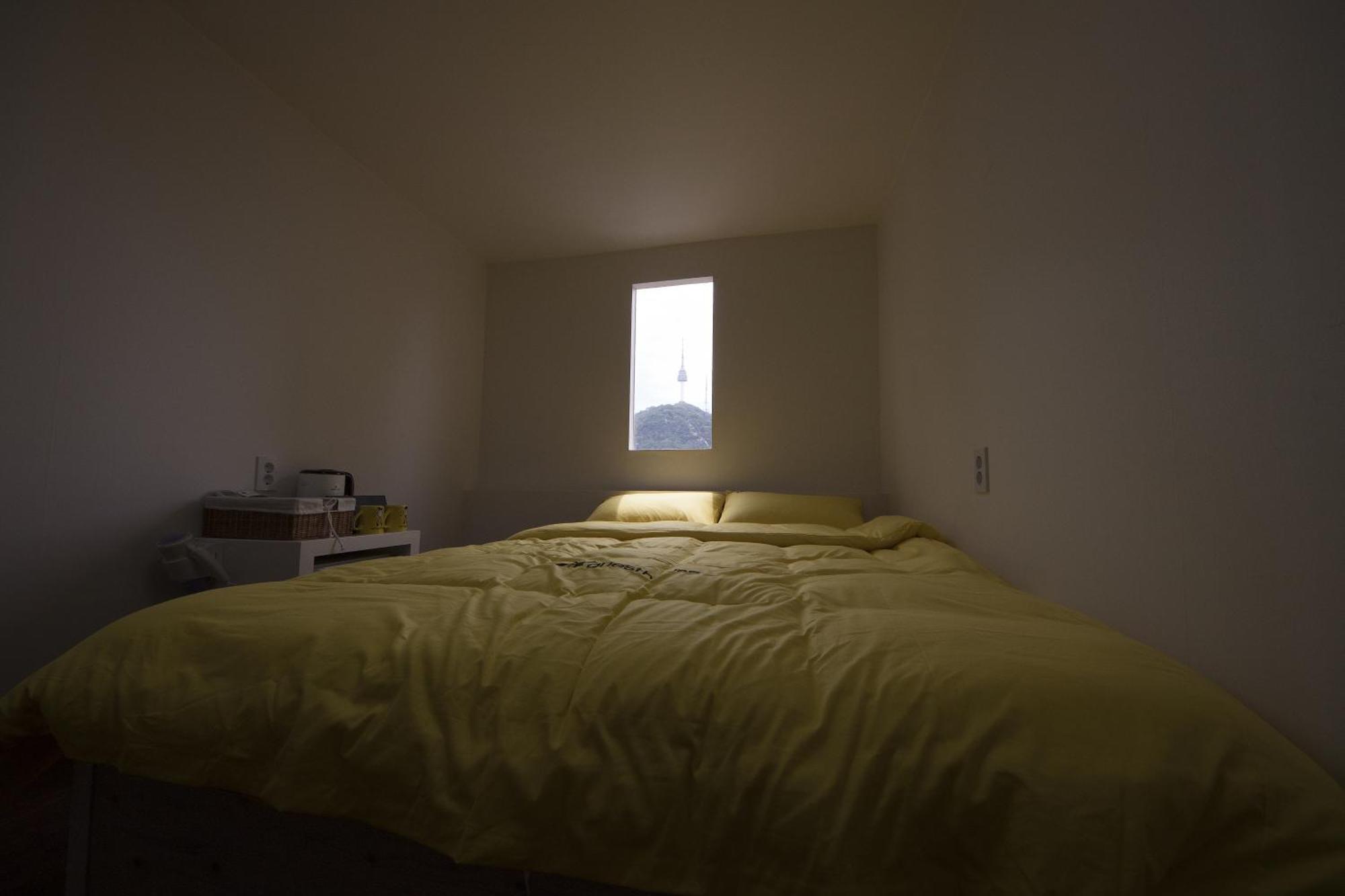 24 Guesthouse Myeongdong Town Сеул Номер фото